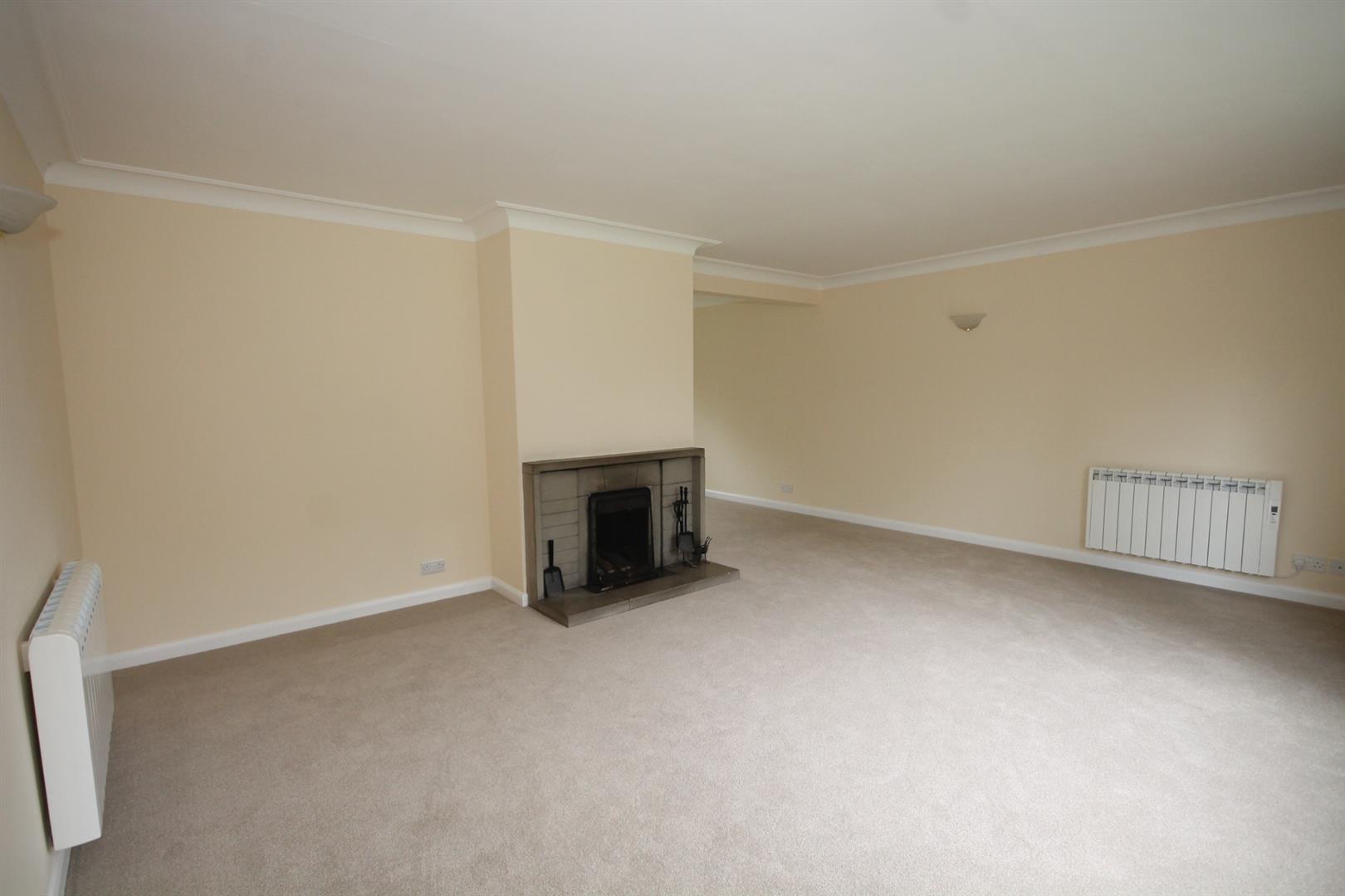 Billingshurst Road, Wisborough Green,